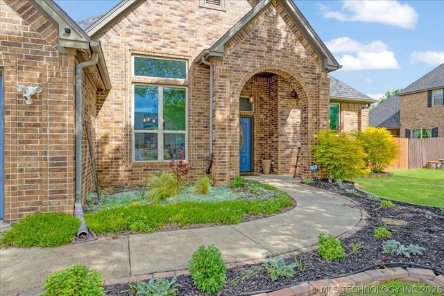 1008 Beretta Boulevard, Durant, OK 74701