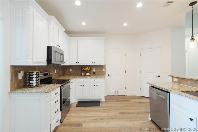 1008 Beretta Boulevard, Durant, OK 74701
