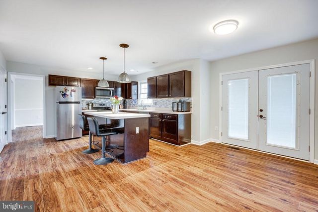 76 BASALT DR, Fredericksburg, VA 22406