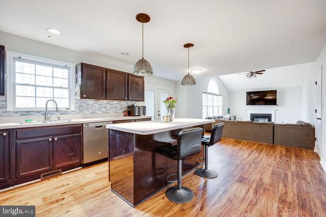 76 BASALT DR, Fredericksburg, VA 22406
