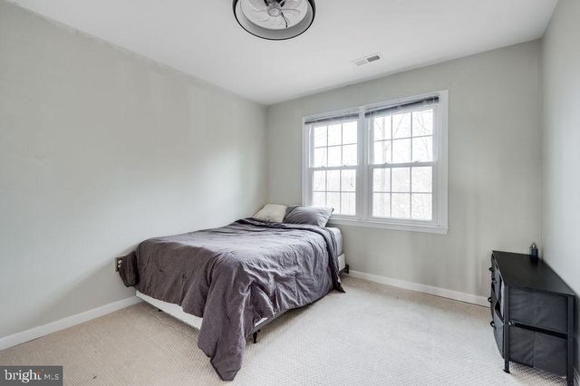 76 BASALT DR, Fredericksburg, VA 22406