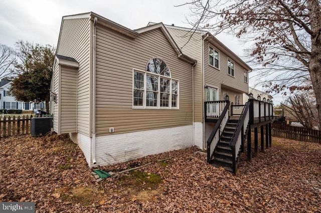 76 BASALT DR, Fredericksburg, VA 22406