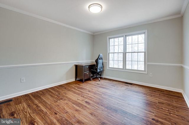 76 BASALT DR, Fredericksburg, VA 22406