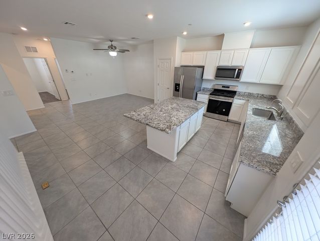 664 Vetiver Lane, Henderson, NV 89015