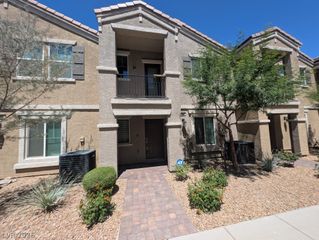 664 Vetiver Lane, Henderson, NV 89015
