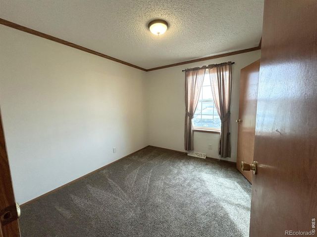 220 S Spruce Street, Fort Morgan, CO 80701