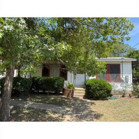 908 Redd ST, Austin, TX 78745