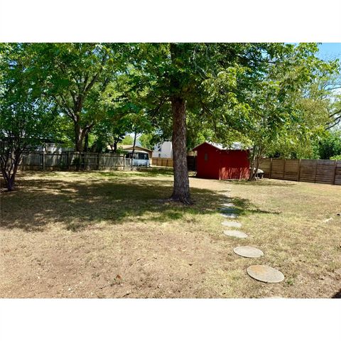 908 Redd ST, Austin, TX 78745