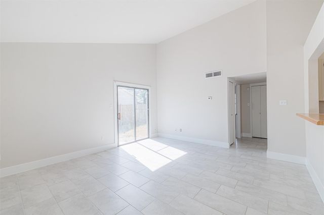 17211 Wagganner Drive, Hockley, TX 77447