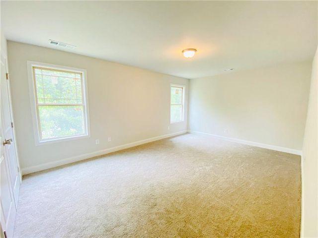 1095 North Village Drive, Decatur, GA 30032