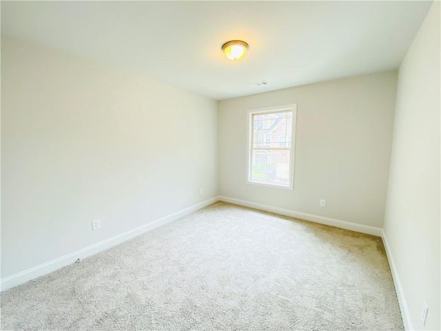 1095 North Village Drive, Decatur, GA 30032