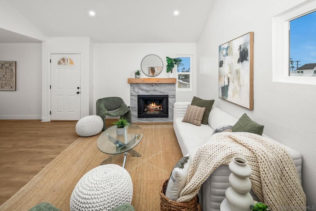 Image 3 of property listing at 152 Evergreen Ave. 4, Imperial Beach, CA 91932