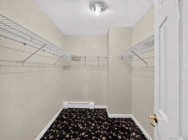 20 Fox Court, Suffern, NY 10901