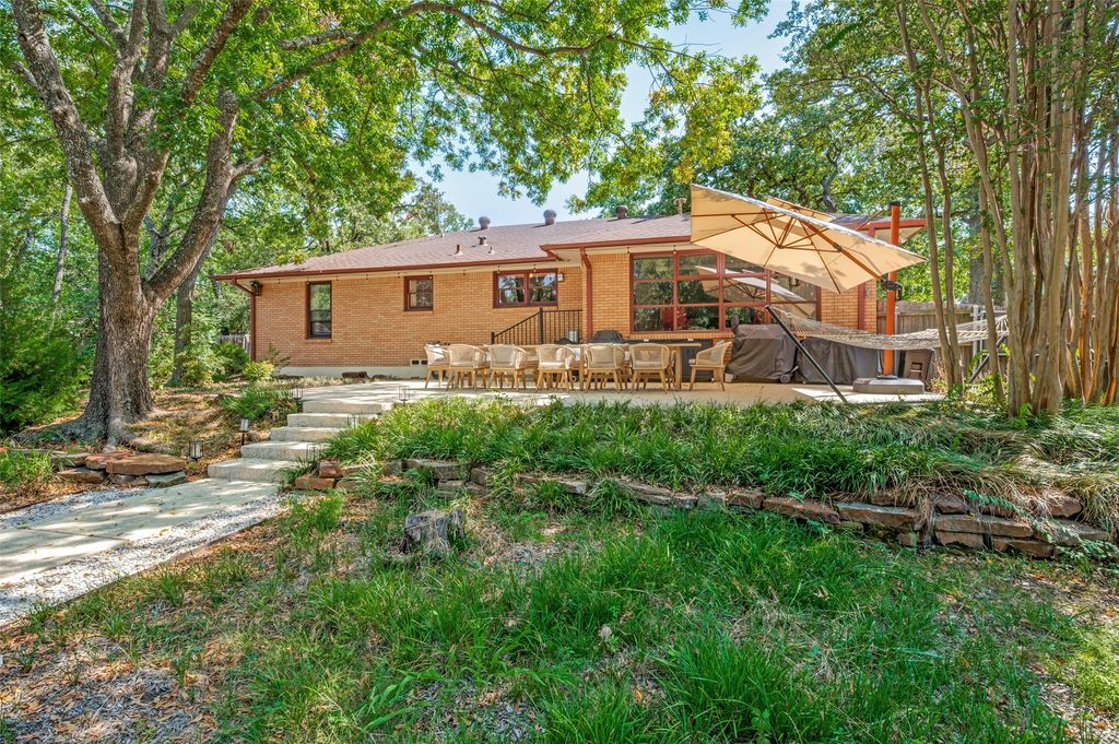 1403 Greenwood Drive, Denton, TX 76209 — photo 3