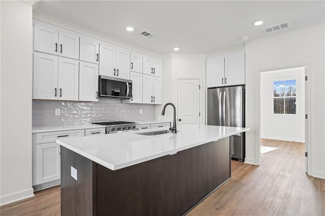 216 Village Overlook K1, Canton, GA 30114