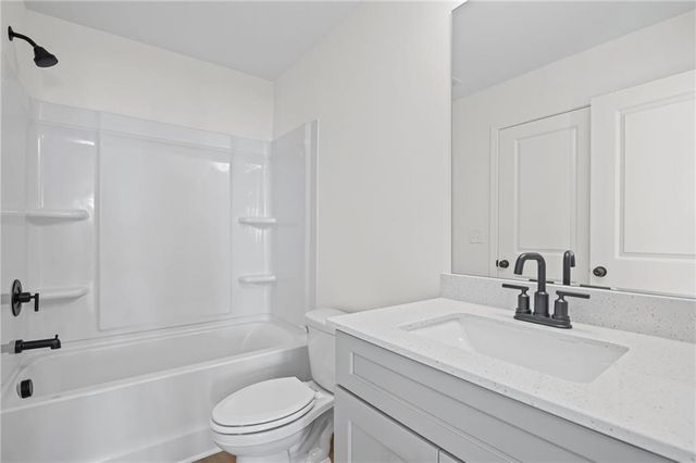 216 Village Overlook K1, Canton, GA 30114