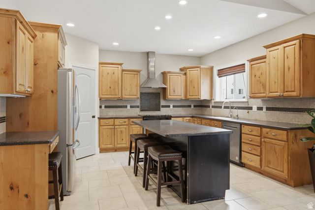 242 E 880 S, Santaquin, UT 84655
