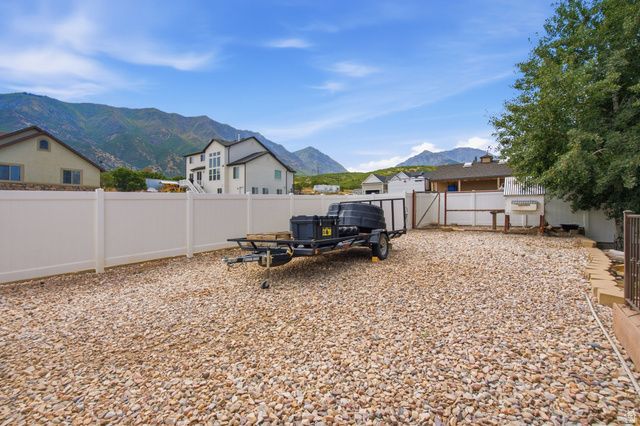242 E 880 S, Santaquin, UT 84655