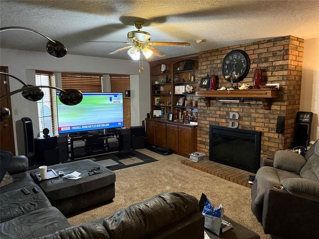 316 Town Park Road, Norman, OK 73072