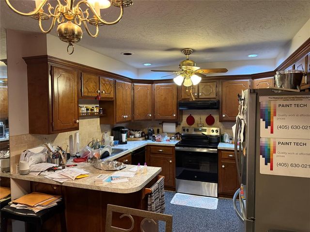316 Town Park Road, Norman, OK 73072