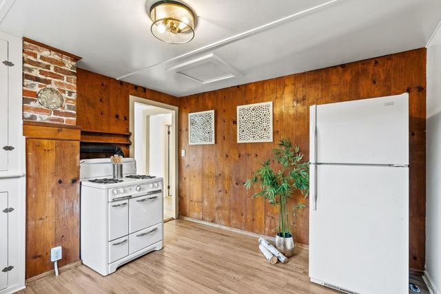 144 Averitt Street, Santa Cruz, CA 95060