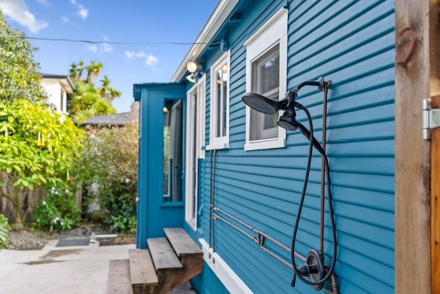 144 Averitt Street, Santa Cruz, CA 95060