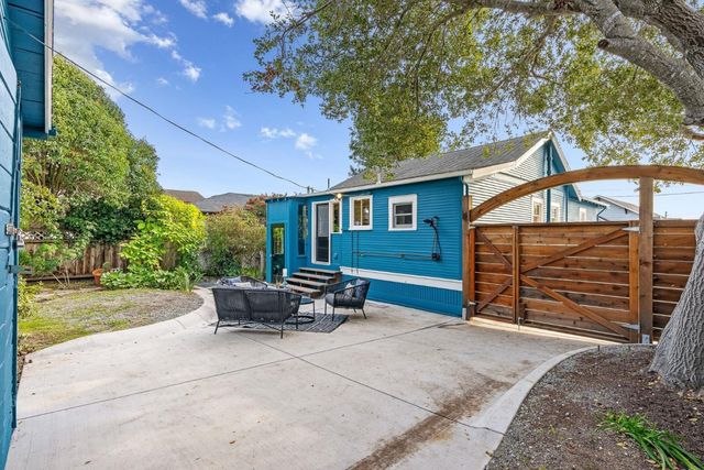 144 Averitt Street, Santa Cruz, CA 95060