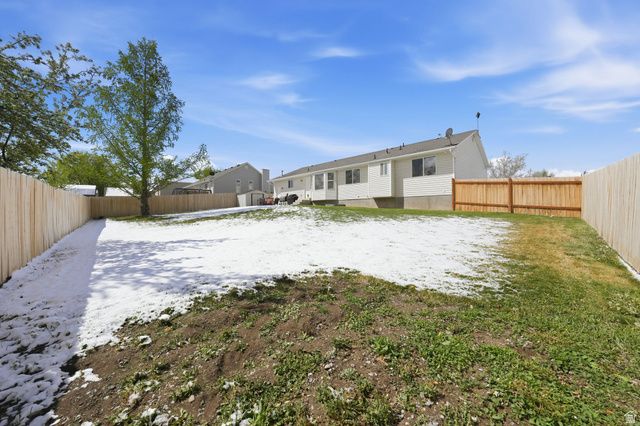 13951 S HAYSTACK PEAK CIR, Riverton, UT 84096