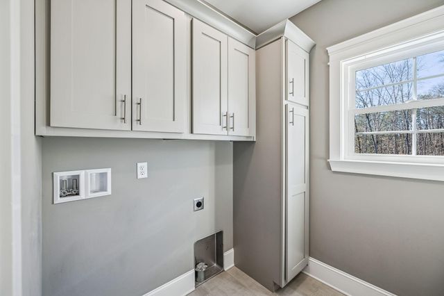 698 Sugar Leaf Lane, Soddy Daisy, TN 37379