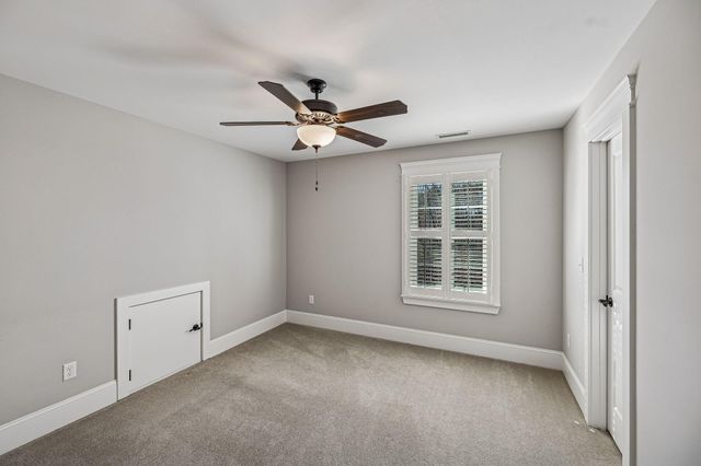 698 Sugar Leaf Lane, Soddy Daisy, TN 37379