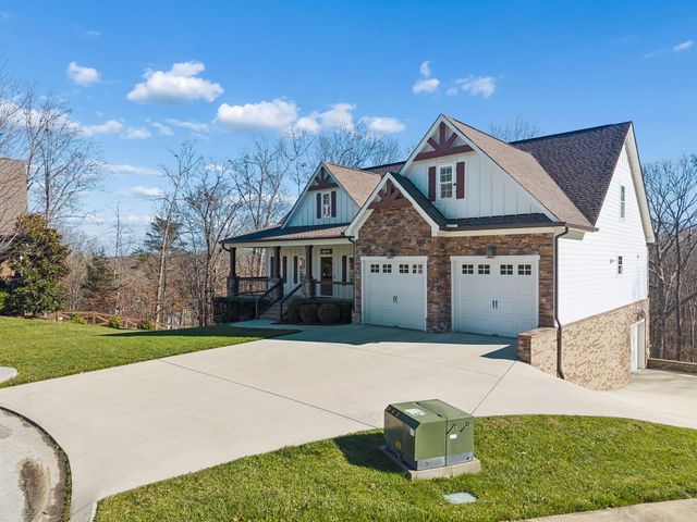 698 Sugar Leaf Lane, Soddy Daisy, TN 37379