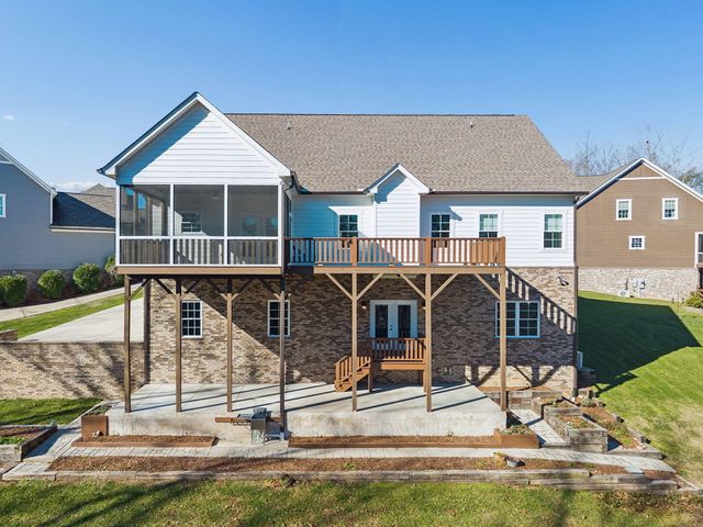 698 Sugar Leaf Lane, Soddy Daisy, TN 37379