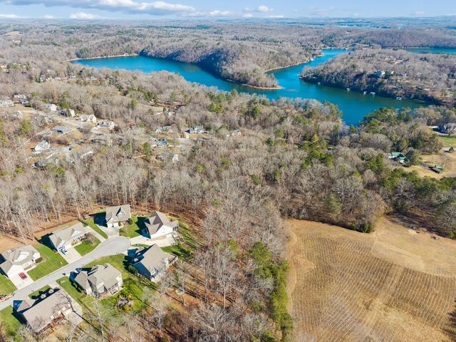 698 Sugar Leaf Lane, Soddy Daisy, TN 37379