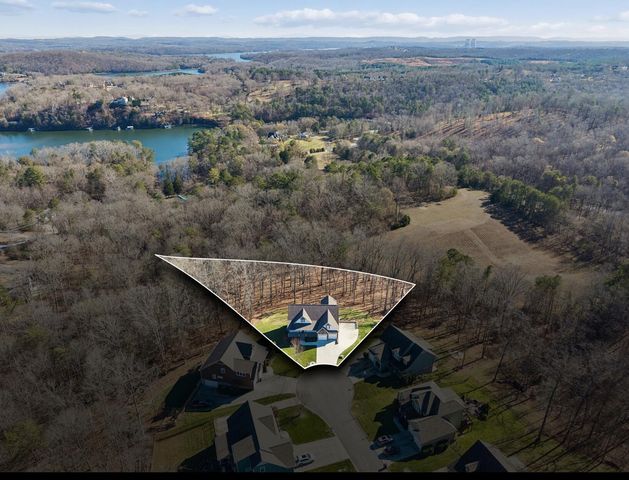 698 Sugar Leaf Lane, Soddy Daisy, TN 37379