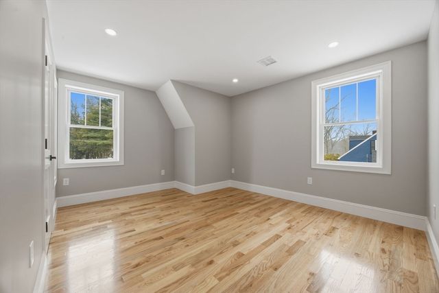 6 Eleanor Rd, Walpole, MA 02081