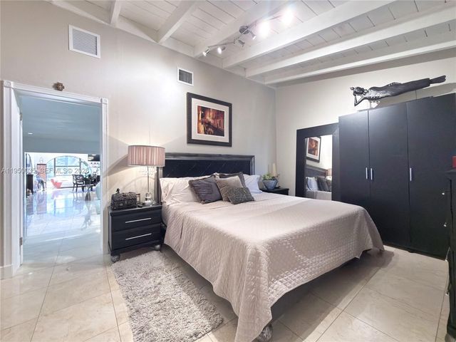 7925 SW 124th St, Pinecrest, FL 33156