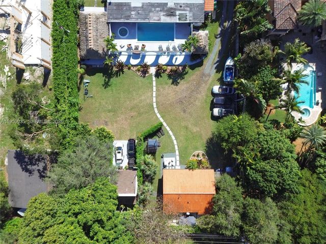 7925 SW 124th St, Pinecrest, FL 33156