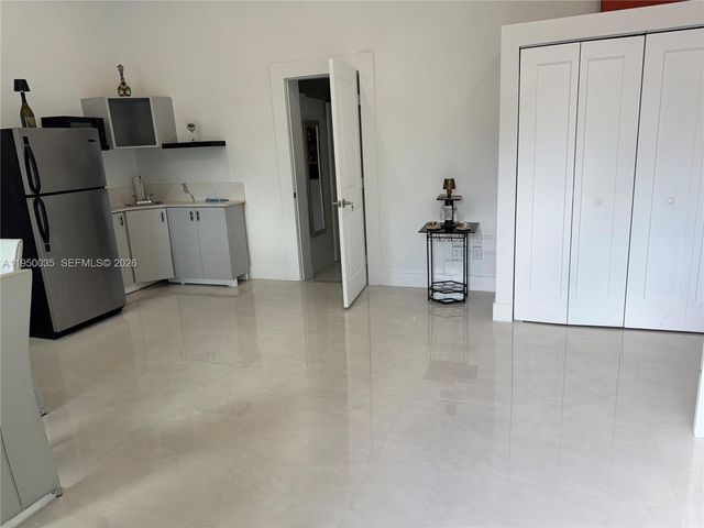 7925 SW 124th St, Pinecrest, FL 33156