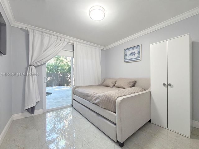 7925 SW 124th St, Pinecrest, FL 33156