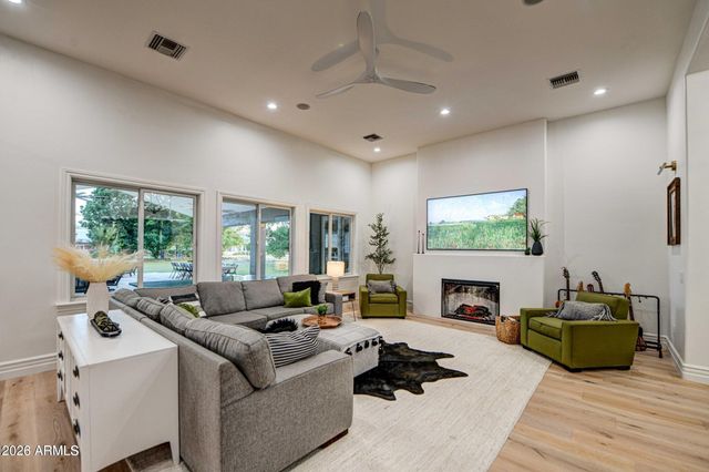 22406 S 173RD Way, Gilbert, AZ 85298