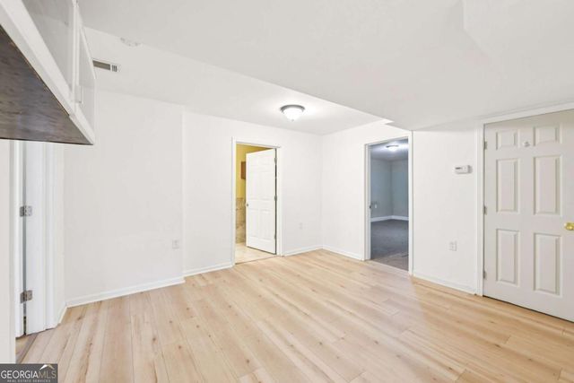 531 Shyrewood Drive, Lawrenceville, GA 30043