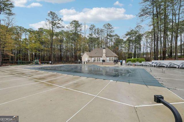 531 Shyrewood Drive, Lawrenceville, GA 30043