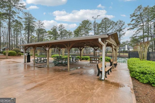 531 Shyrewood Drive, Lawrenceville, GA 30043