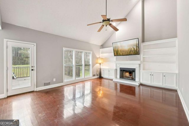 531 Shyrewood Drive, Lawrenceville, GA 30043