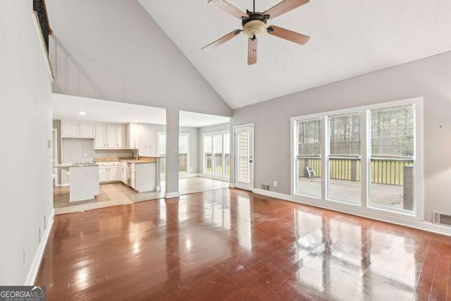 531 Shyrewood Drive, Lawrenceville, GA 30043