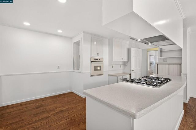 1348 Paloma Ave, Belmont, CA 94002