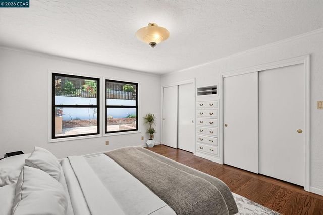 1348 Paloma Ave, Belmont, CA 94002