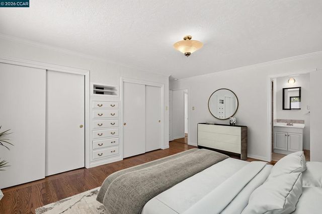 1348 Paloma Ave, Belmont, CA 94002