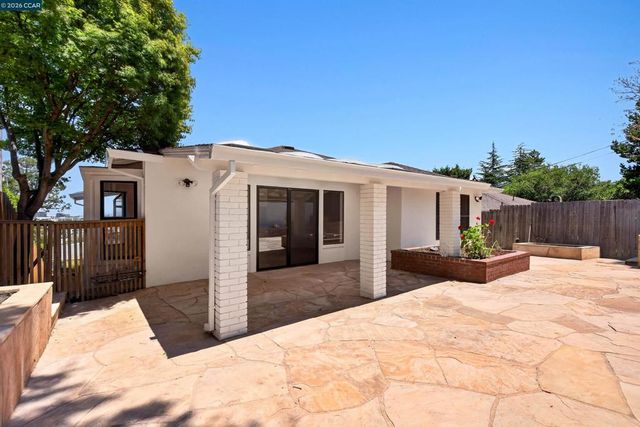 1348 Paloma Ave, Belmont, CA 94002