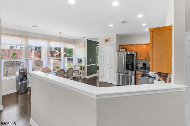 1 Captains Woods Rd, Readington Twp., NJ 08889